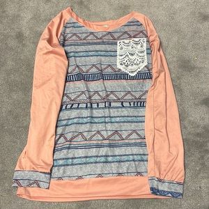 Tribal long sleeve shirt. Size S